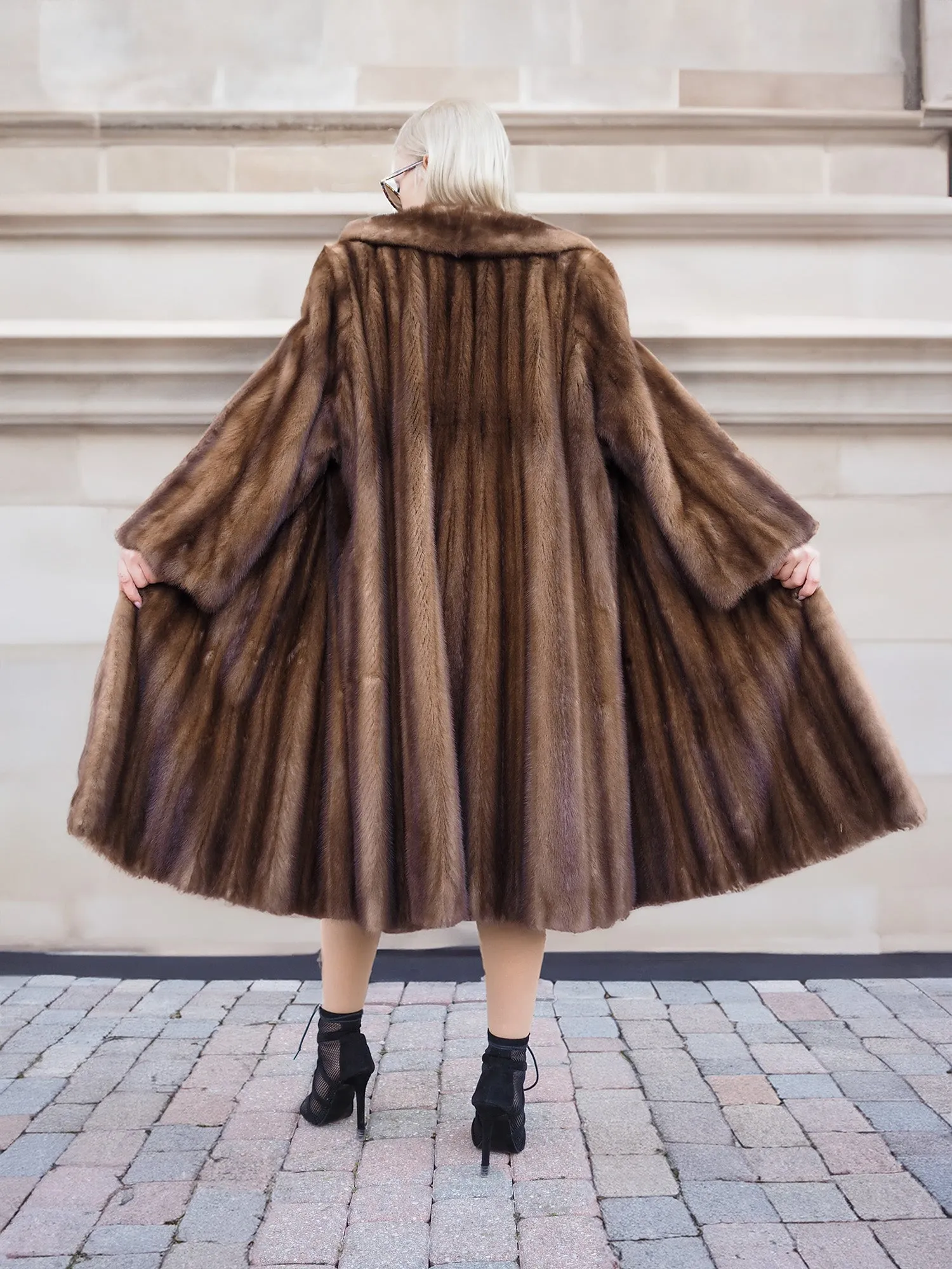 Vintage Lunarain Canadian Brown Mink Fur Coat Stroller M/L